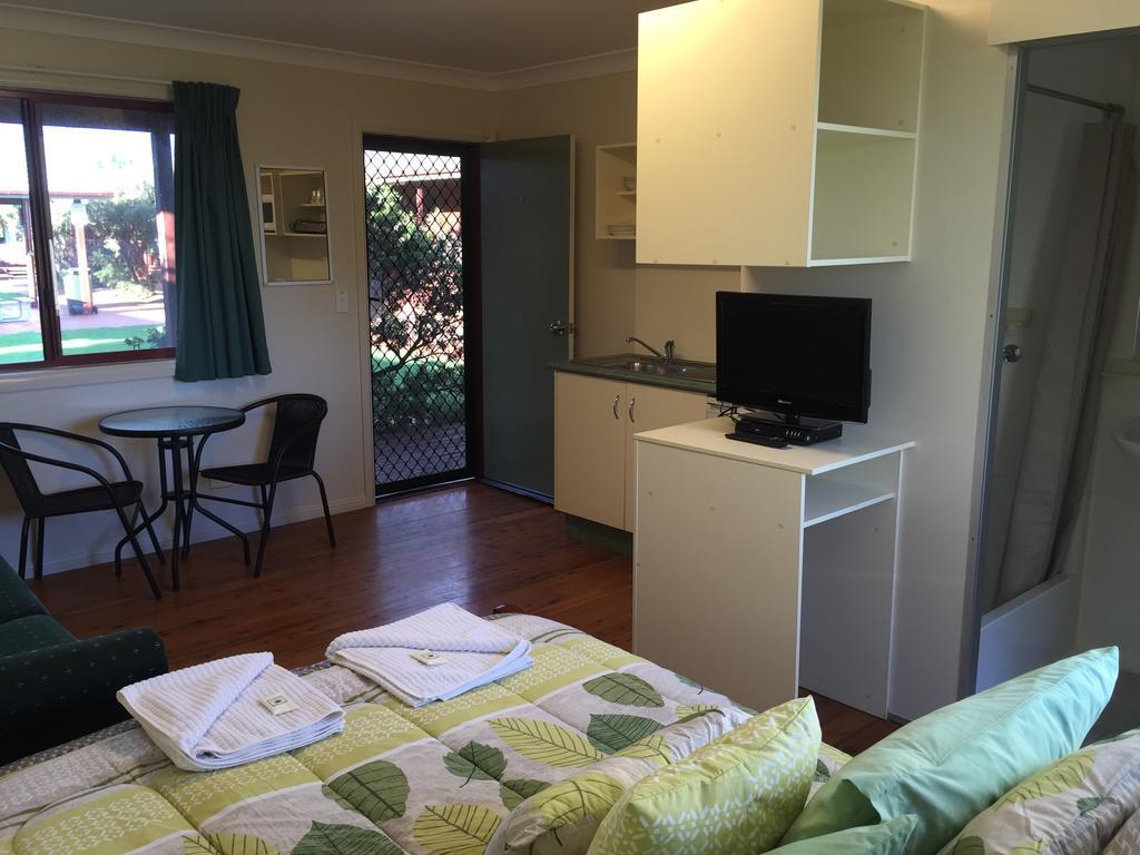 فندق دوبوفي  Aussie Cabins الغرفة الصورة