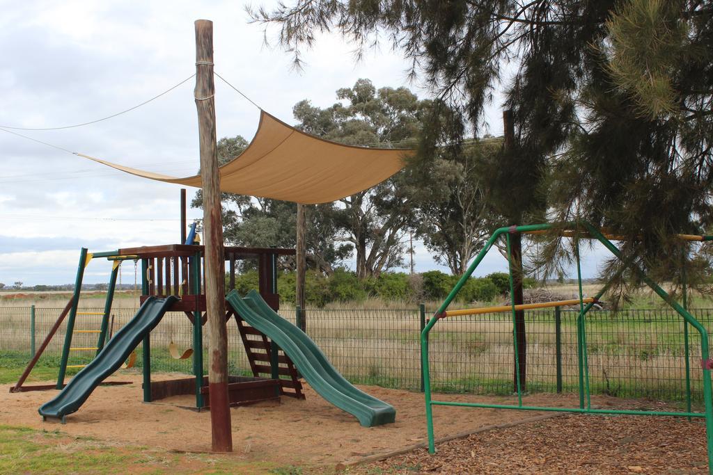 فندق دوبوفي  Aussie Cabins المظهر الخارجي الصورة